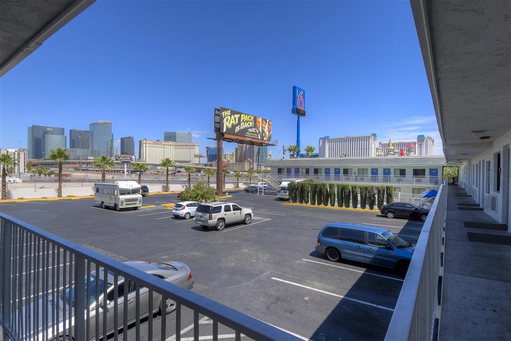 6 Vegas, Nv - Tropicana